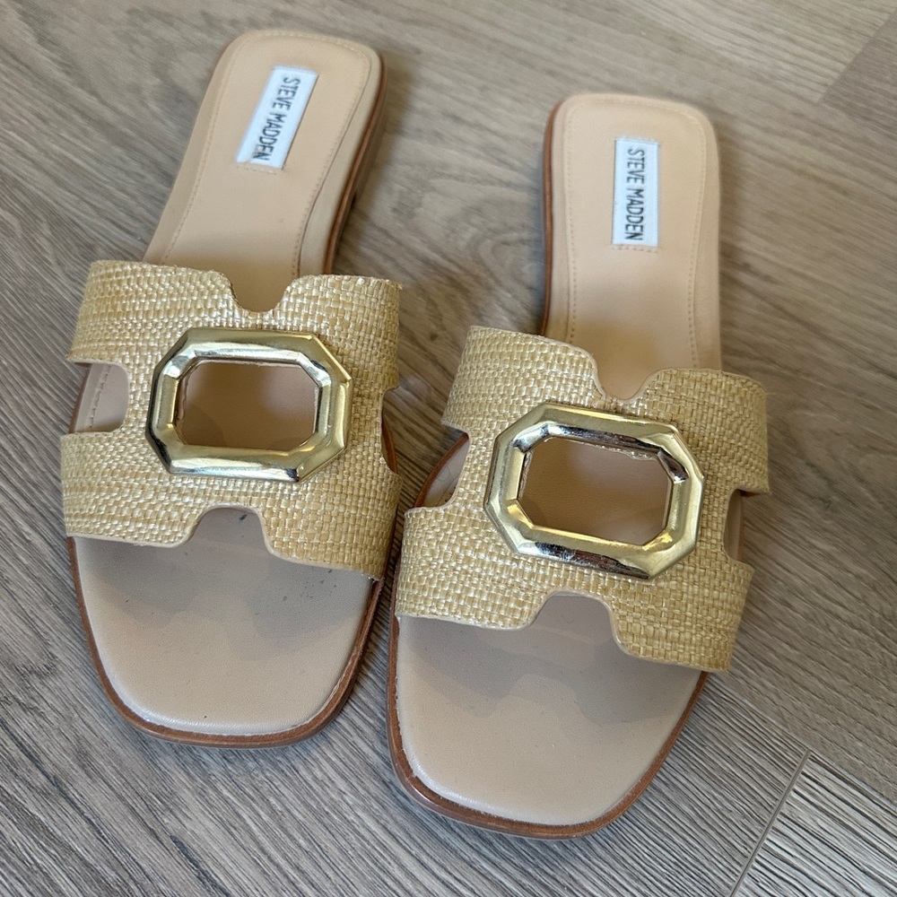 Steve Madden straw sandals